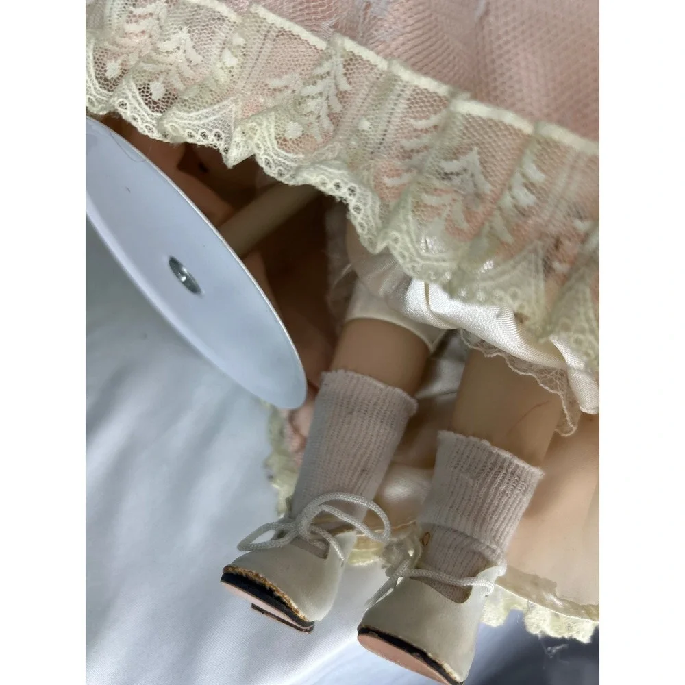 Vintage Porcelain Collector Doll Peach Lace Victorian Dress Auburn Hair Green